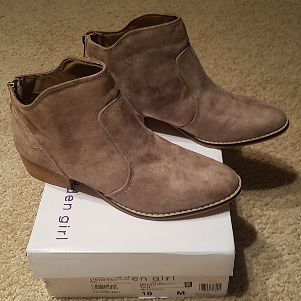 Madden Girl ankle booties